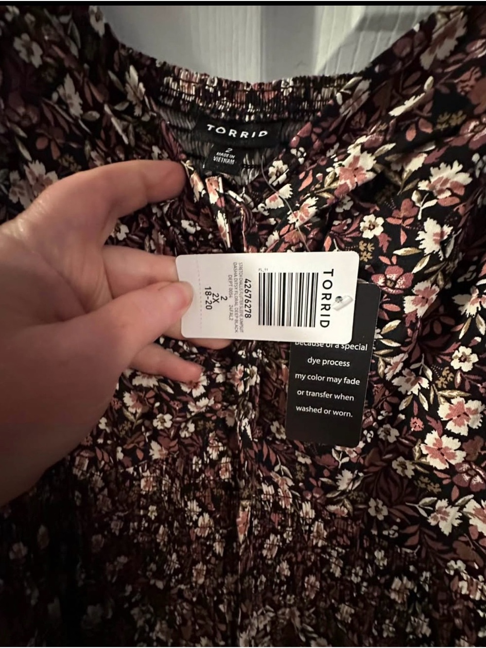 Torrid NWT Burgundy Floral Smocked Jumpsuit - Picture 3 of 7